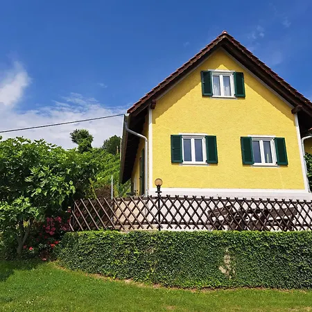 Weingut Bauer * 甘利特茨