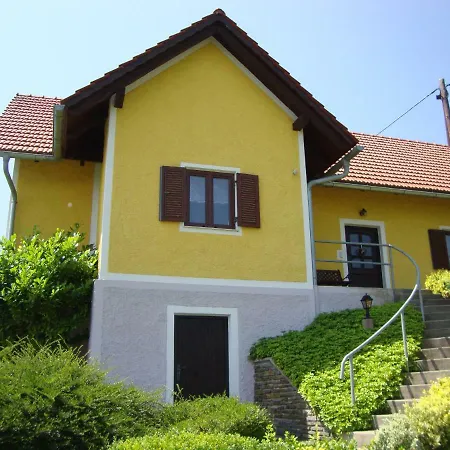 Semesterbostad Weingut Bauer Gamlitz